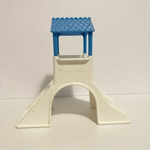 Fisher Price Loving Family Dollhouse PLAYGROUND TUNNEL SLIDE Blue Roof Vintage